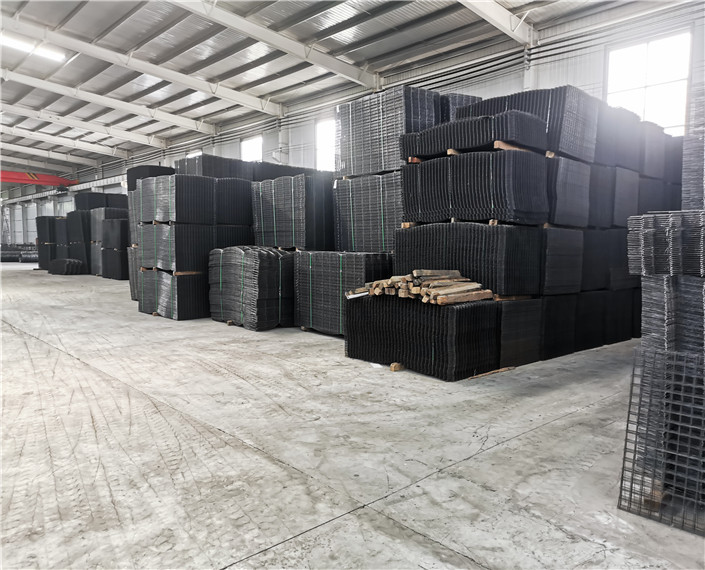 網(wǎng)片車間(圖1) 網(wǎng)片車間(圖1)